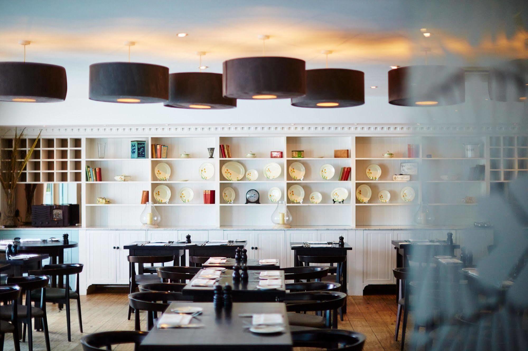 St Moritz Hotel And Cowshed Spa Polzeath Extérieur photo